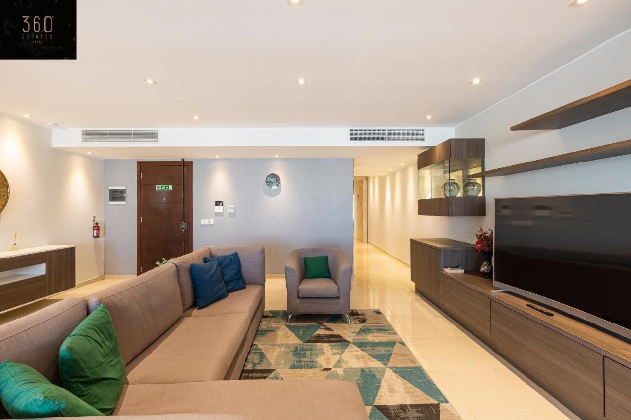 Seafront, Designer Apt With Private Terrace & Wifi By 360 Estates Apartment Pieta Bagian luar foto